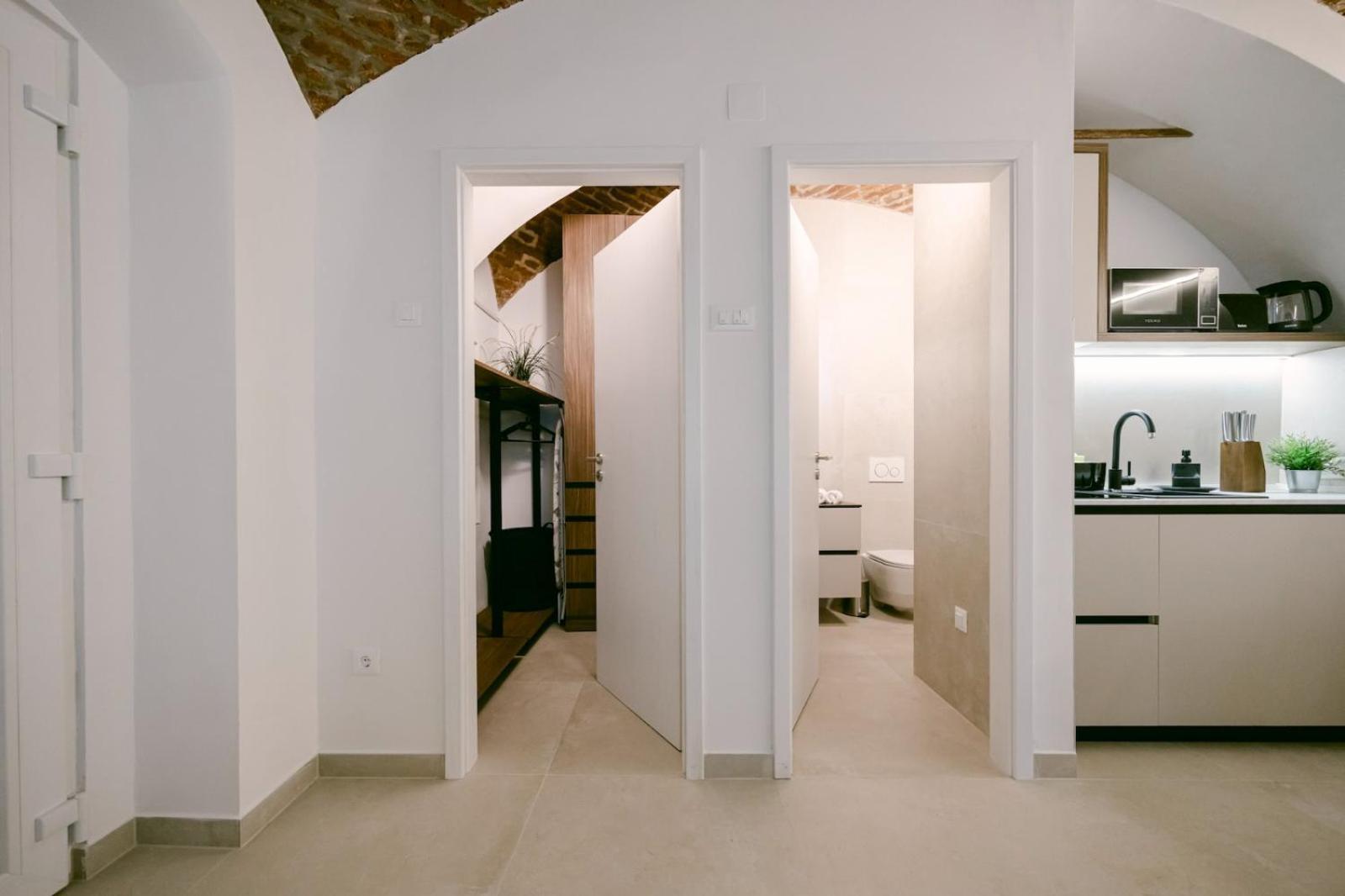 Apartment Brick Tkalca *